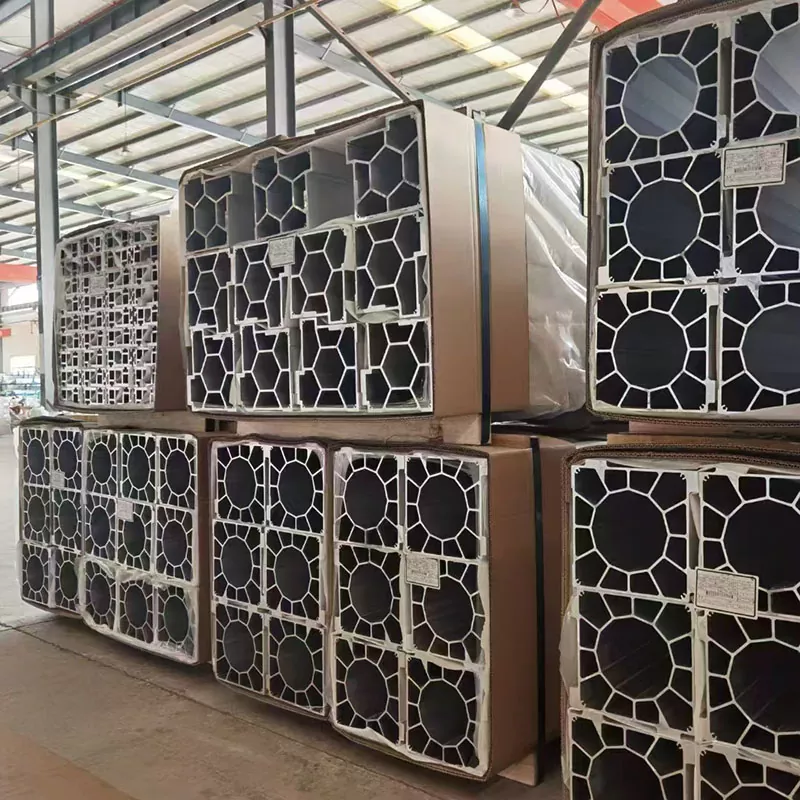 MOTORBOOLD INDUSTRIAL RADIATOR ALUMINIUMPROFILER